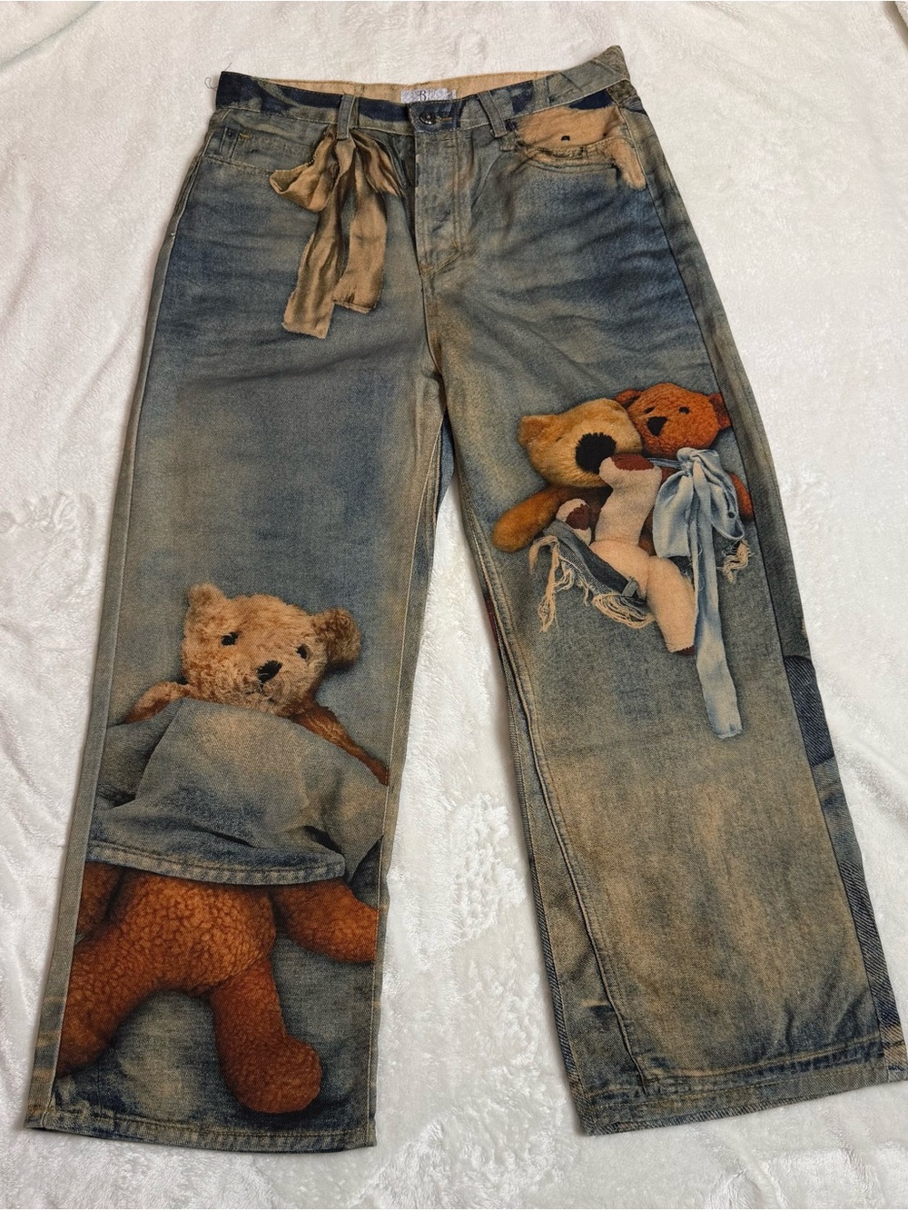 Teddy Bear Print Wide-Leg Jeans